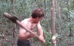 Sống như người tiền sử, anh chàng này đã làm ra kênh Youtube có hàng triệu người theo dõi