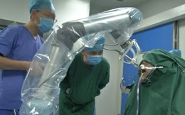 Thời đi nha khoa không cần nha sỹ ở Trung Quốc: Răng được in 3D, robot cấy ghép với sai số cực nhỏ so với người thật