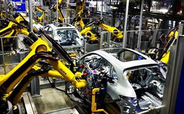 Đây mới là cách mạng 4.0: Tại nhà máy 30.000 robot cùng hoạt động, cứ 50 giây lắp xong 1 xe ô tô