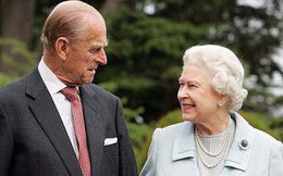 Người đàn ông "thầm lặng" bên cạnh Nữ Hoàng Anh bước sang tuổi 97