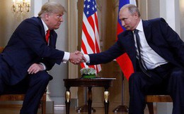 [Cập nhật] Ông Trump căng thẳng bắt tay ông Putin 3 giây, nhắc đến TQ và "bạn chung Tập Cận Bình"