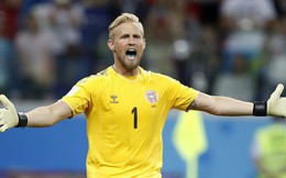 Kasper Schmeichel lập kỳ tích, để chứng kiến Đan Mạch đâm từng nhát dao thấu tim mình