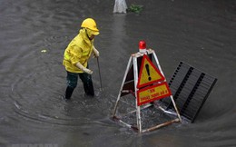 Trời mưa suốt đêm, Hà Nội xuất hiện một số điểm úng ngập