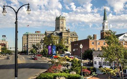 6 thành phố đẹp như thiên đường, Mỹ phải cho tiền dân mới chịu đến ở