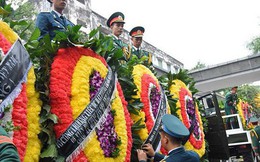 Hình ảnh cỗ linh xa đưa linh cữu Chủ tịch nước Trần Đại Quang về đất Mẹ