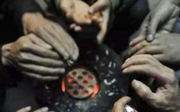 Trung Quốc: Bắt giam những người đốt than sưởi ấm