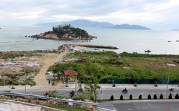 Vịnh Nha Trang đang bị băm nát