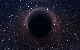 Nếu hố đen hút được đủ thứ vật chất kể cả ánh sáng, tại sao nó không to lên và nuốt chửng mọi thứ?