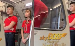 Xôn xao clip chuyến bay Vietjet tiếp tục gặp sự cố ở Nội Bài, tất cả hành khách được yêu cầu xuống máy bay, quay về phòng chờ