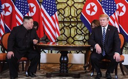 Không thoả thuận thành công nhưng hình ảnh ông Trump chia tay ông Kim lại khiến mọi người bất ngờ