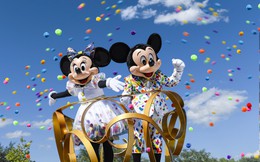 Disney đã xây dựng thương hiệu Chuột Mickey trị giá 3 tỷ USD bằng cách bán các sản phẩm cho người lớn như thế nào? (P2)
