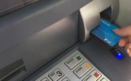 Hơn 25 triệu thẻ ATM phải chuyển sang thẻ chip vào cuối năm nay