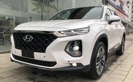 Giá giảm, doanh số Hyundai Santa Fe vẫn sụt mạnh sau tháng sốt hàng trước Tết