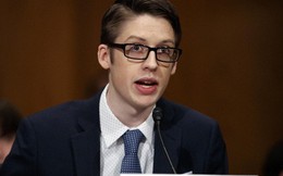 Cậu bé Mỹ trốn nhà đi tiêm chủng phát biểu trước Thượng viện Hoa Kỳ về vắc-xin: "Đừng lên Facebook để tìm hiểu thông tin"