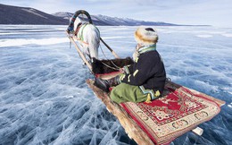 Lễ hội trên hồ đóng băng kỳ lạ của người Mông Cổ: Lạnh kinh hoàng nhưng đẹp đến mê mẩn