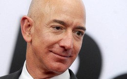 9 sự thật nổ não về sự giàu có tột cùng của CEO Amazon, Jeff Bezos