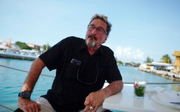 Đang bị truy nã vì tội trốn thuế, John McAfee vẫn mạnh miệng tuyên bố sẽ giúp Cuba thoát cấm vận của Mỹ nhờ tiền mã hóa