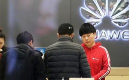 Người Trung Quốc đổ xô mua điện thoại Huawei vì “yêu nước”