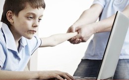 CEO YouTube giới hạn thời gian xem điện thoại, iPad của con cái, bạn cũng nên như vậy!