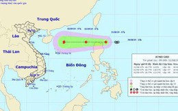 Áp thấp nhiệt đới gần Biển Đông khả năng mạnh thành bão