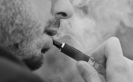 Năm người chết sau khi hút thuốc lá điện tử: Mỹ khuyến cáo người dân ngừng sử dụng loại hình thuốc lá này