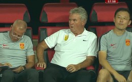 Ngồi im nhìn U22 Trung Quốc thua U22 Việt Nam, HLV Guus Hiddink bị chê thậm tệ