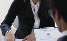 Đi phỏng vấn được chủ tịch yêu cầu "hãy rửa tay cho mẹ", cô gái làm theo rồi được tuyển thẳng vào công ty với lý do bất ngờ