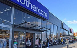 Mothercare đóng cửa toàn bộ các cửa hàng ở Anh, hàng nghìn người xếp hàng dài để săn đồ giảm giá