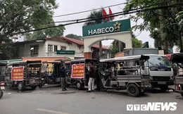 Hàng trăm xe thương binh tiếp tục gây rối trước cổng HABECO đòi quyền lợi