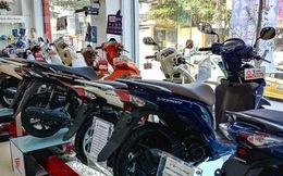 Toàn bộ xe máy bán ra thị trường Việt Nam phải được dán nhãn năng lượng