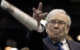 Warren Buffett cho rằng đầu tư vàng là ngu ngốc, nhưng năm 2020 có vẻ lại được xem là "thời" của kênh kim loại quý này
