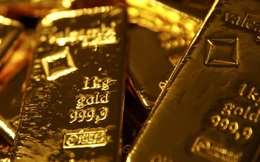 CNN: Lo sợ dịch Covid-19, giá vàng đang hướng đến đỉnh 2.000 USD/ounce, các Chính phủ cũng đang gom vàng?