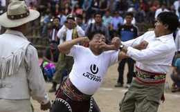 Lễ hội đánh nhau để ‘xóa bỏ hận thù’, chào đón năm mới của người Peru