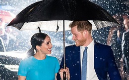 Khoảnh khắc tuyệt đẹp đi vào lịch sử của vợ chồng Meghan Markle và câu chuyện đằng sau đó