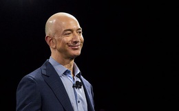 Jeff Bezos: Tôi thành công vì ‘trúng số nhiều lần’