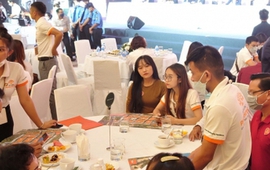 Khi dân môi giới bất động sản "làm xiếc" với khách hàng