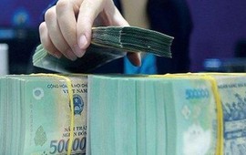 Thêm ngân hàng tăng lãi suất tiền gửi lên trên 10%