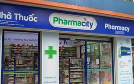 Dẫn đầu về số lượng cửa hàng, Pharmacity bị Long Châu vượt qua doanh thu và lợi nhuận