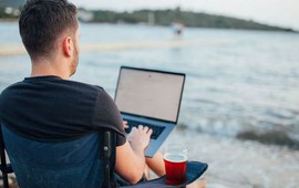 64% dân công sở sẵn sàng nhảy việc nếu phải lên văn phòng cả tuần: Làm việc từ xa, thu nhập giảm nhưng vẫn "có lãi"