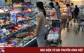 Tăng khuyến mãi, siêu thị "siết" lượng mua để tránh đầu cơ