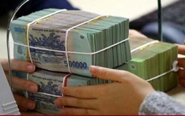 Nâng mức giao dịch phải báo cáo NHNN lên 400 triệu đồng: Áp dụng với những ai?