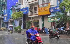 TPHCM đón mưa giải nhiệt đúng ngày giỗ Tổ Hùng Vương
