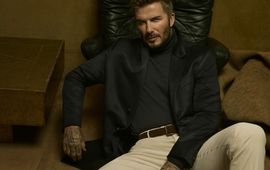 ‘Sốc visual’: Ông bố 4 con Beckham lịch lãm, tối giản, đậm tinh thần nam tính Anh Quốc trong trang phục của BOSS