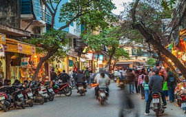 Vượt thách thức đến từ 2 cường quốc, Việt Nam ghi dấu 2025 bùng nổ xuất khẩu