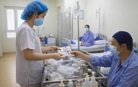 Rà soát hơn 1.000 hoạt chất, xem xét bỏ thuốc không phù hợp khỏi danh mục BHYT