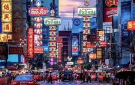 Hàng loạt nhà hàng Bangkok đóng cửa: Ngôi sao ẩm thực Thái Lan chịu sức ép từ Việt Nam, Malaysia