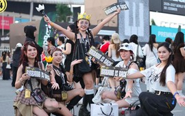 Hai ngày concert BIGBANG: Du lịch Hà Nội có thể thu tới 800 tỷ đồng, lượt đặt vé máy bay đến Thủ đô tăng 74%