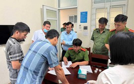 Công an kiểm tra hơn 800 người ở 2 khu tập thể công ty than