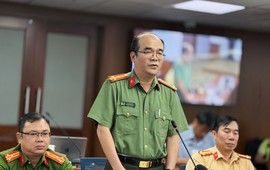 Cảnh báo chiêu trò lừa đảo kiểu mới qua livestream 'khui ngọc trai, cào vé số'