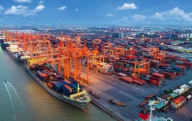 Standard Chartered dự báo tăng trưởng GDP Việt Nam đạt 9,5%